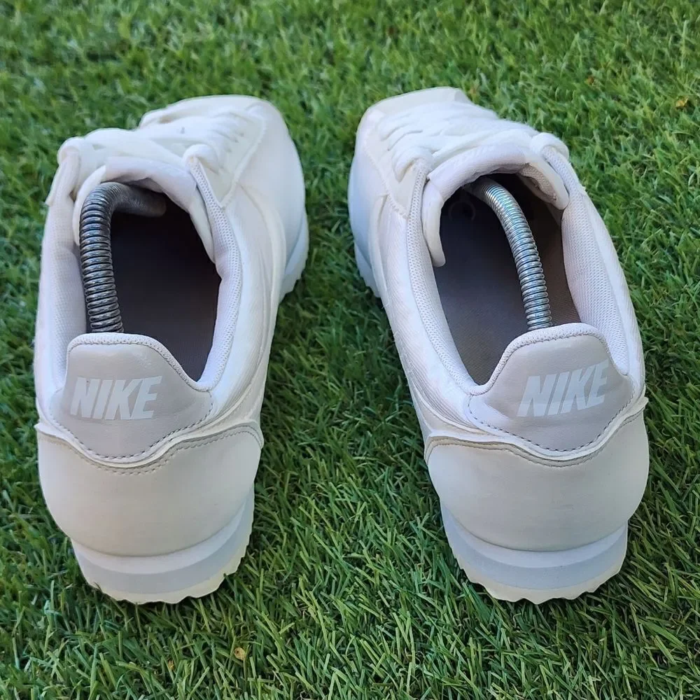 NIKE CORTEZ - Womens Shoes - SIZE 10